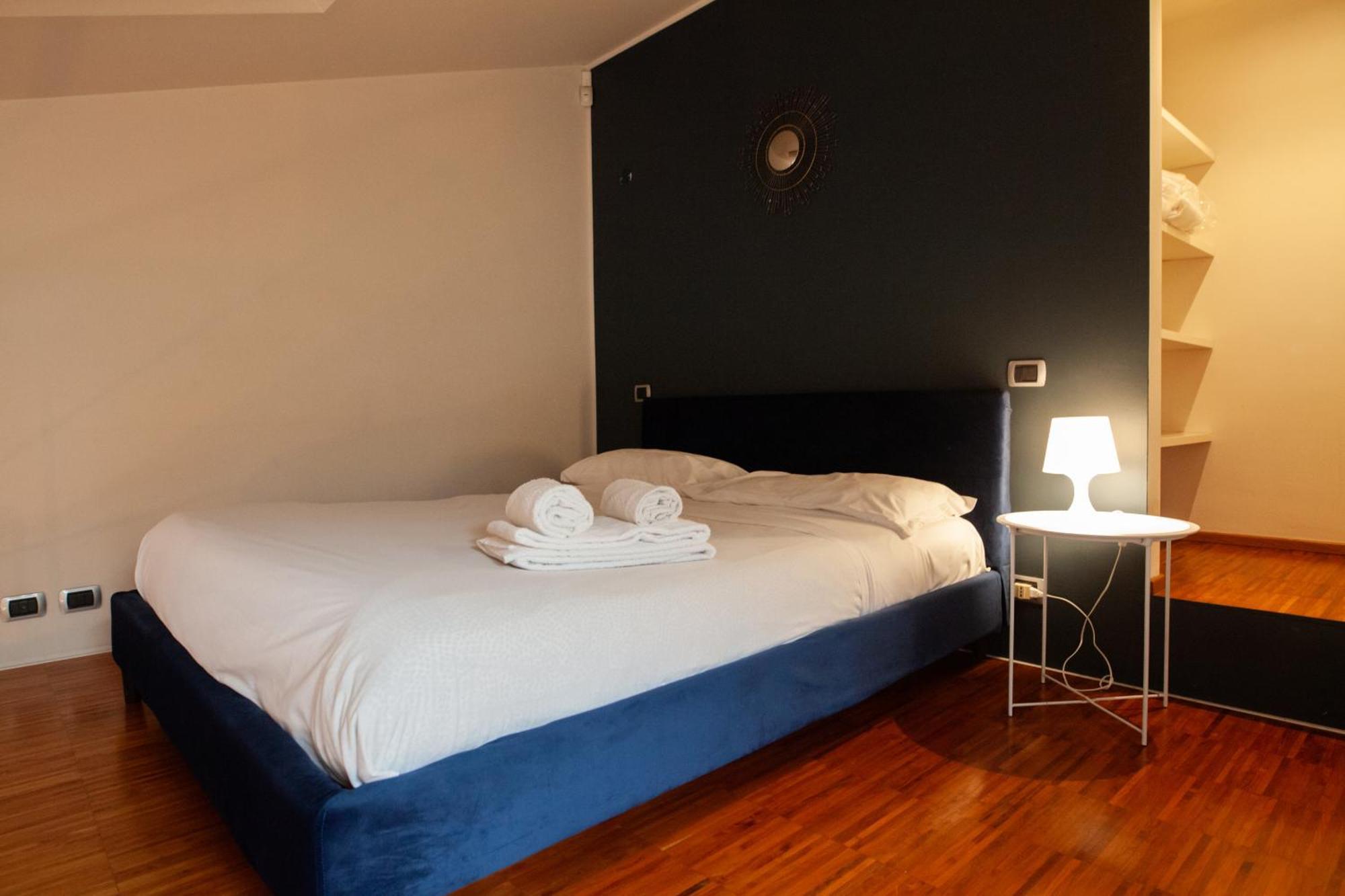 Navigli Design Apartment With Balcony Milano Ngoại thất bức ảnh